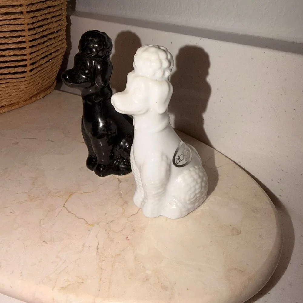 Black & white poodle salt & pepper shakers